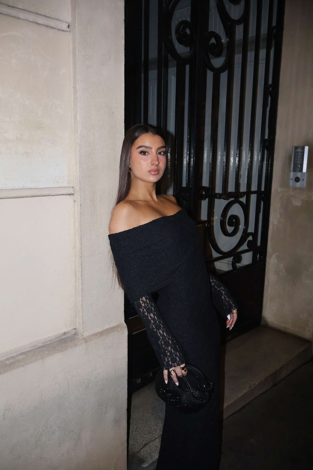 Robe Paris - Robe Noire en Dentelle