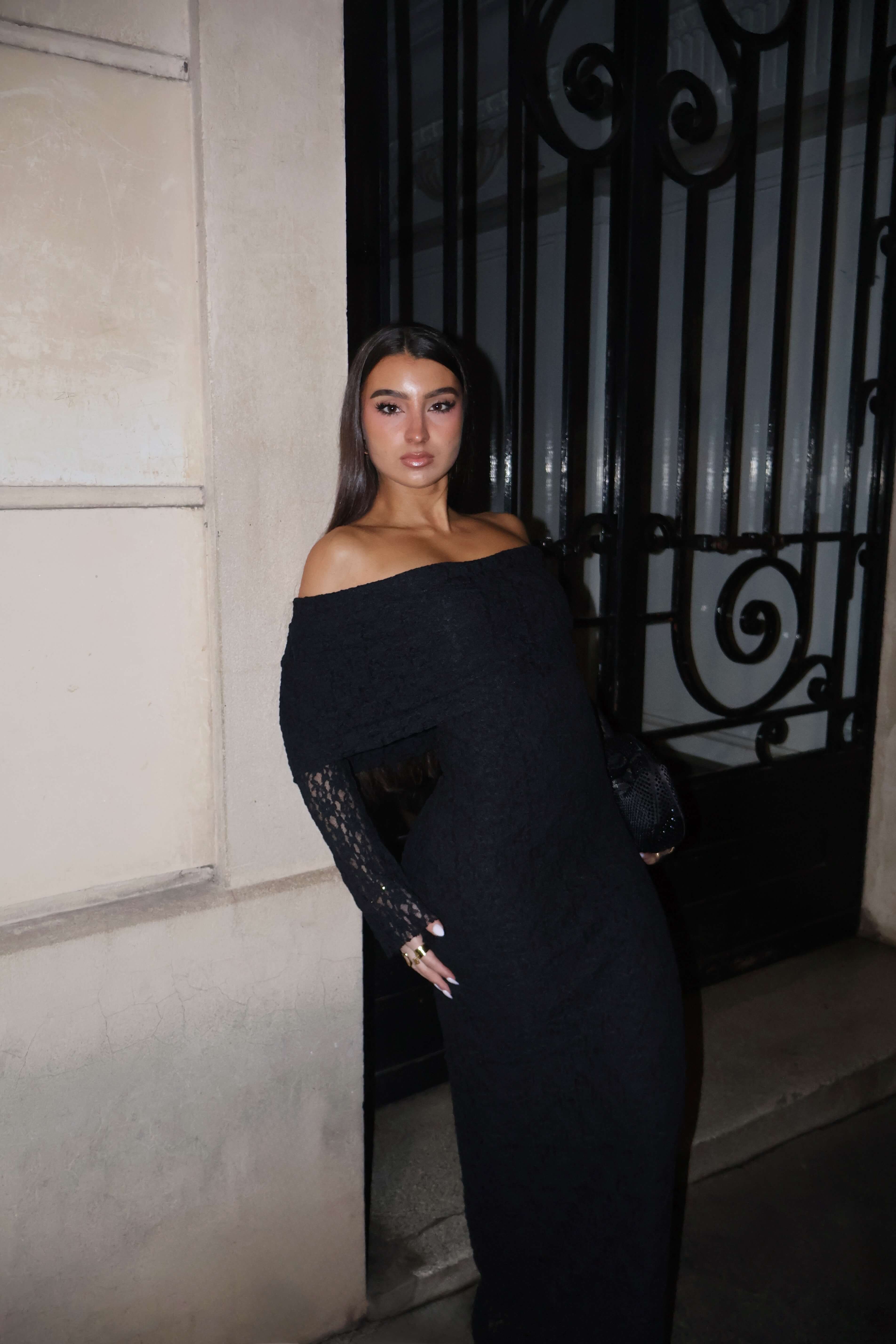 Robe Paris - Robe Noire en Dentelle