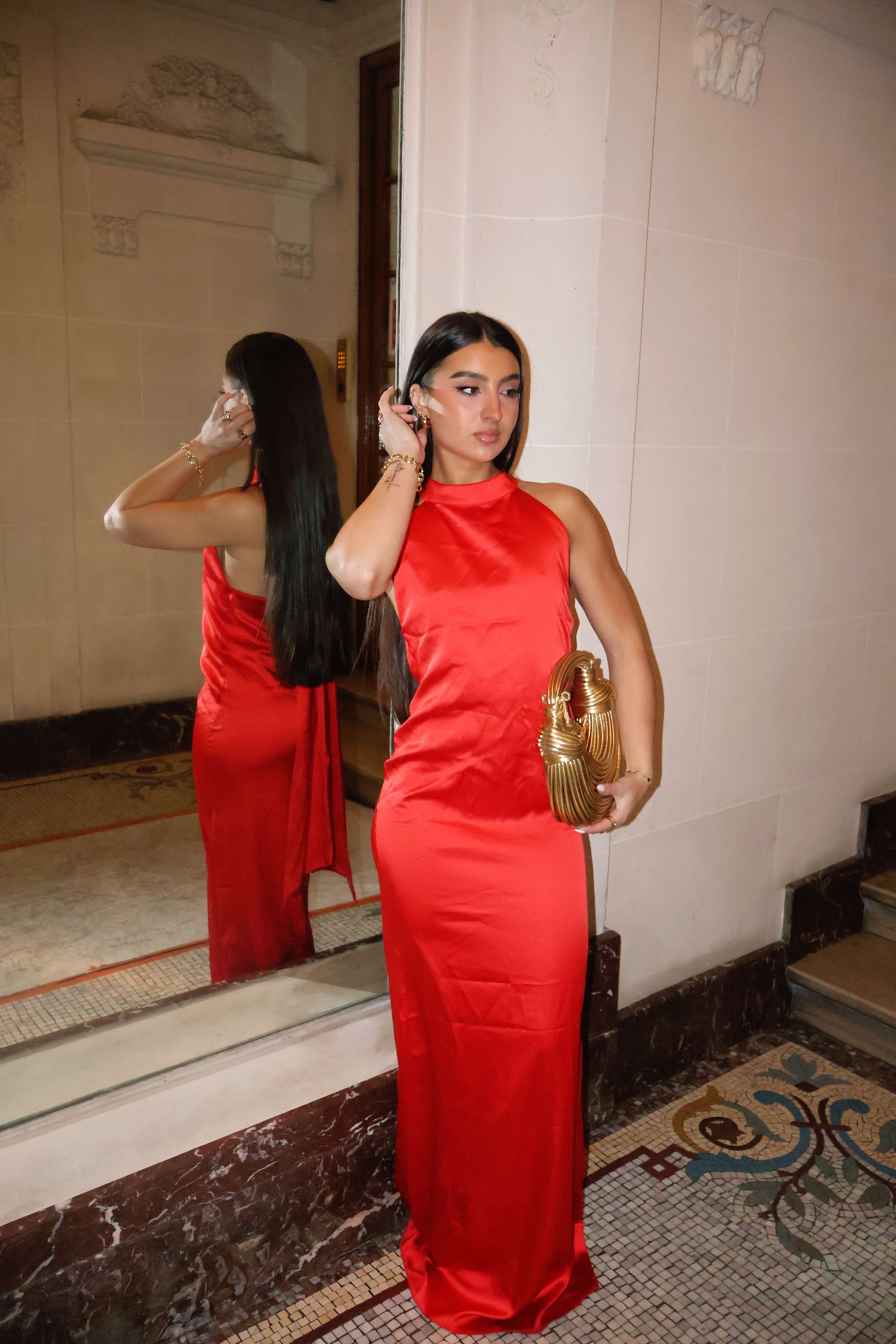 Robe Verona - Robe Rouge Longue Satinée, Dos Nu